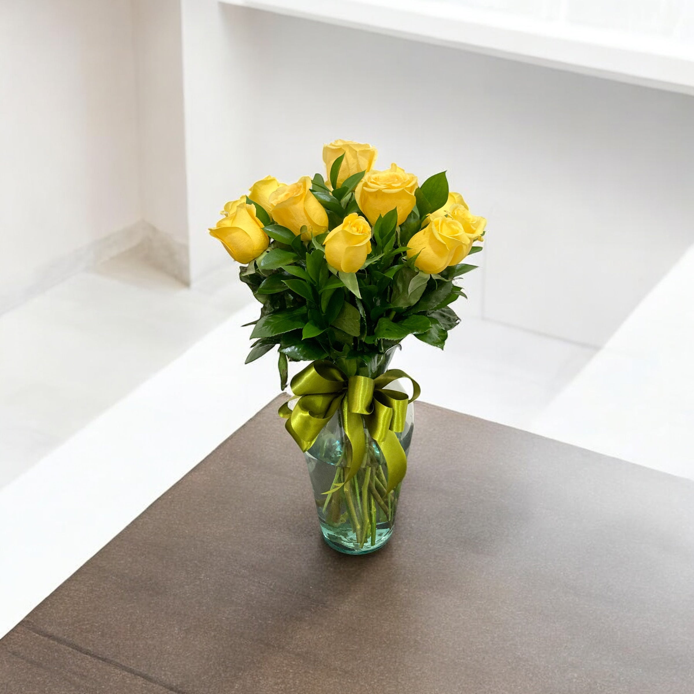 Arreglo de 12 Rosas Amarillas Premium